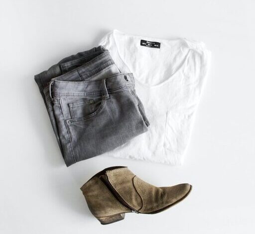 Post: How to build a basic capsule wardrobe